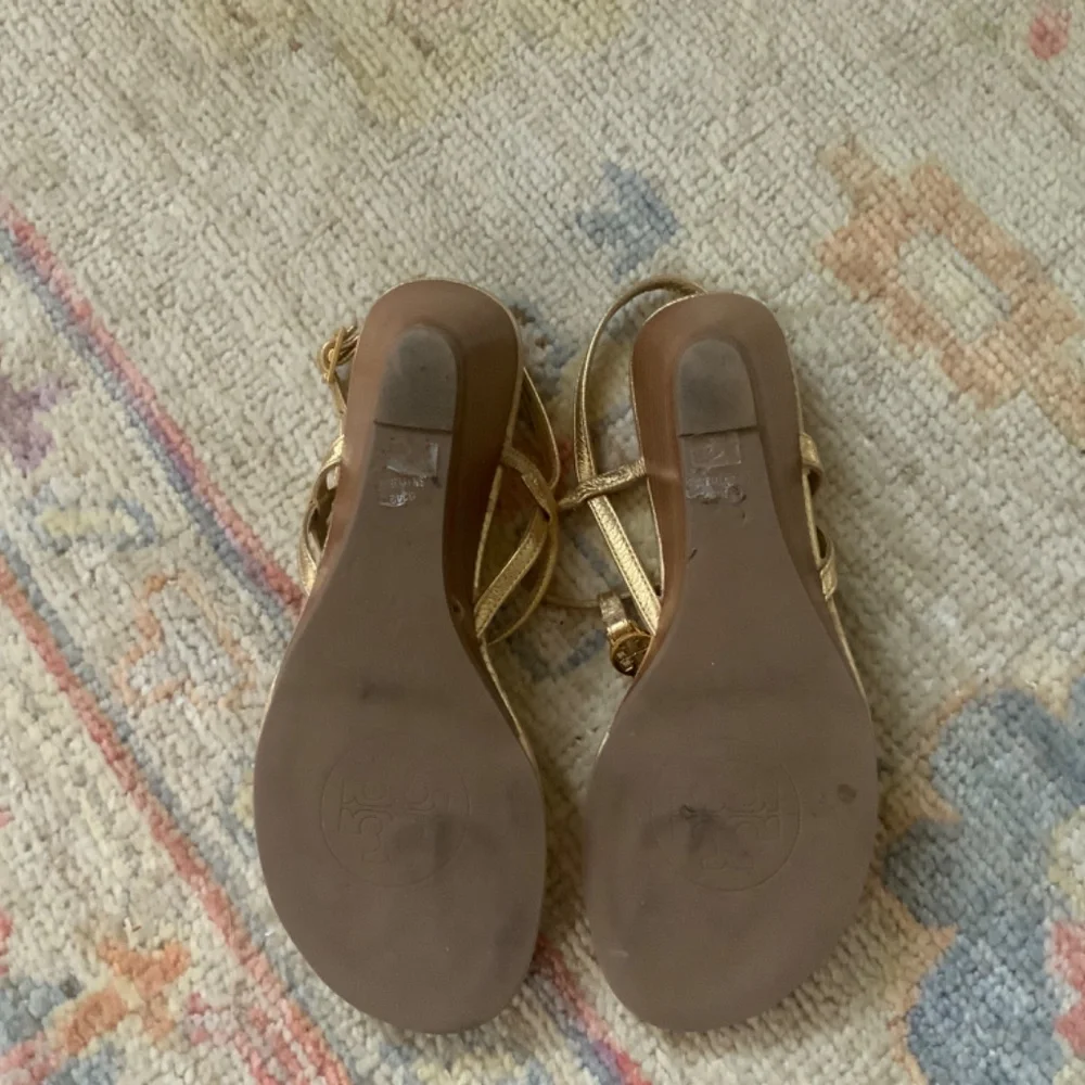 Tory Burch Gold Metallic T-Strap Sandals